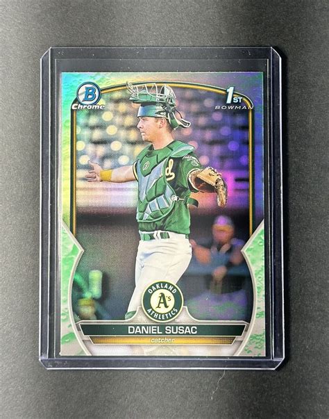 2023 1st Bowman Chrome Prospect LUNAR GLOW REFRACTOR Daniel Susac