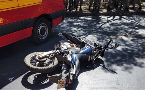 Motociclista Foge De Blitz E Atropela Sargento Da PM Em Contagem Por