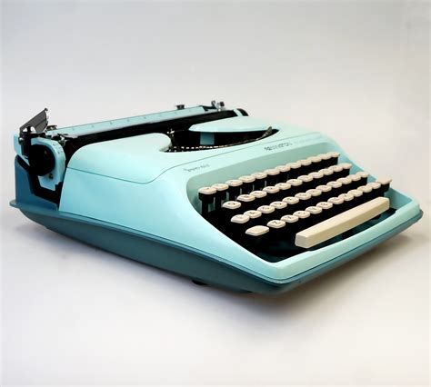 Blue Remington Streamliner Typewriter My Cup Of Retro Typewriter Shop