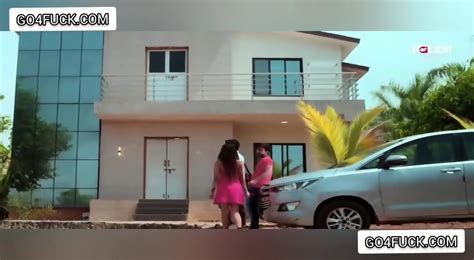 Boyfriend Shares His Huge Tits Girlfriend To His Friend For 1st Time