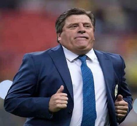 Xolos de Tijuana Miguel Herrera es presentado como nuevo técnico