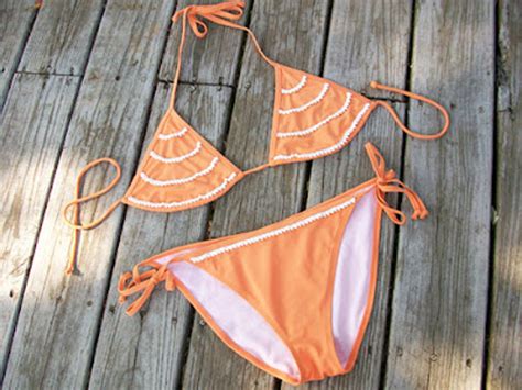 Làm mới Bikini cho mùa đi biển