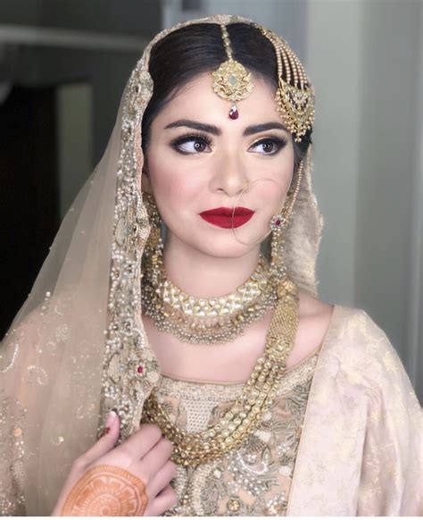 Nikkah Bride Nikkah Bride Bridal Hair Jewelry Shadi Dresses