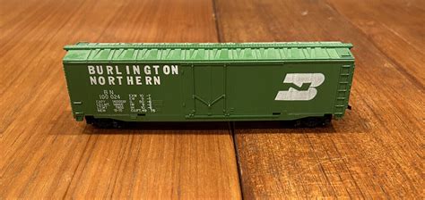 Ho Scale Burlington Northern Box Car Ebay