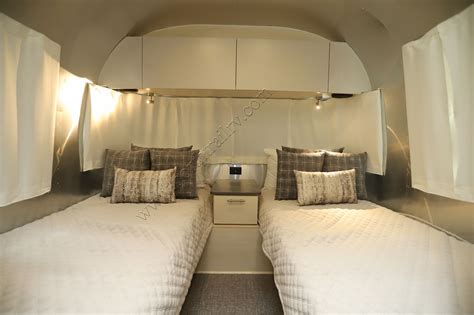 Airstream Flying Cloud Fb