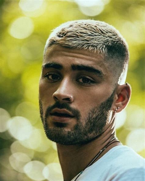 Zayn Malik Hairstyles Short Hair / Zayn Malik Haircuts 2019 - Cool and edgy is the main idea for ...