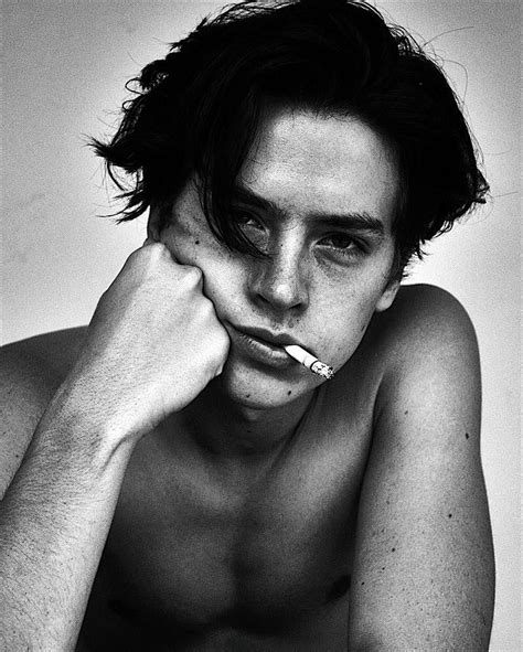 Pin By Natsamen On Hell Habits Shoot Cole Sprouse Shirtless Dylan