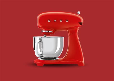 MAKE A STAND WITH NEW FULL COLOUR MIXERS Smeg