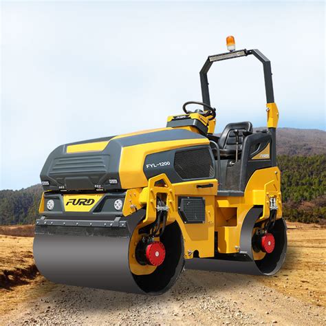 Self Propelled Double Drum Compactor Vibratory Road Roller Fyl