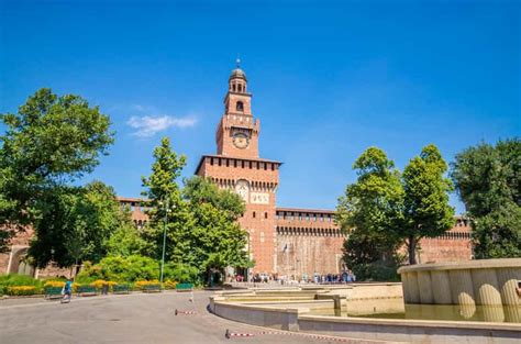 Ticket De Acceso Al Castillo Sforzesco Con Audiogu A Digital Getyourguide