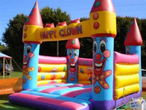 Clown Bouncy Castle For Hire Rent Or Rental In Raumati Beach Kapiti