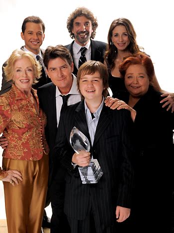 Chuck Lorre & His TV Empire – The Hollywood Reporter