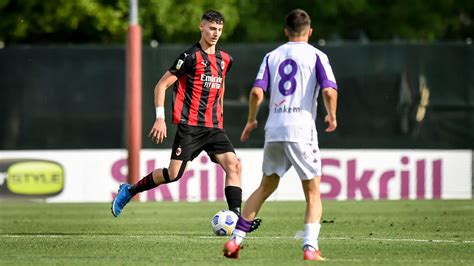 Milan Fiorentina Primavera 1 2020 21 La Partita Video Dailymotion