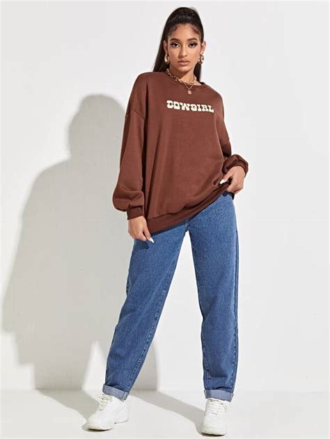 SHEIN EZwear Jeans De Ajuste Mom Con Bolsillo Oblicuo Moda De Mujer