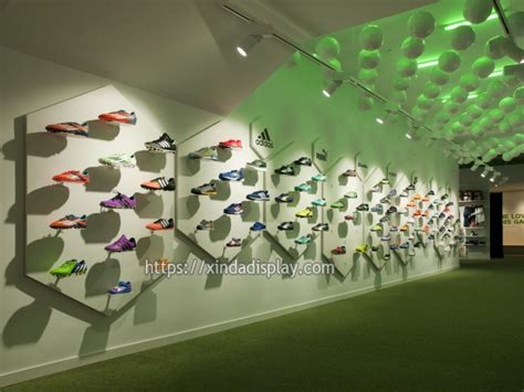 Modern Football Shop Display Fixture Retail Football Store Interior