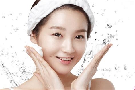 thoi quen tot cho nguoi da dau acnes kem tri mun va ngan ngua mun