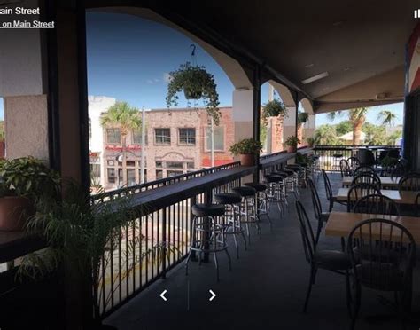 The Terrace On Main Street 南部 フロリダ ゲイバースナック World Gay Guide