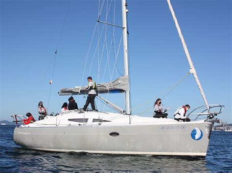 Clases A Bordo De Sailway Cuando La Navegación Y La Educación Se Unen Sailway