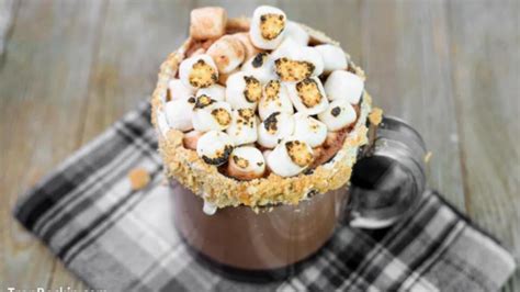 Cozy Comfort In A Mug 19 Hot Chocolate Recipes To Warm You Trop Rockin