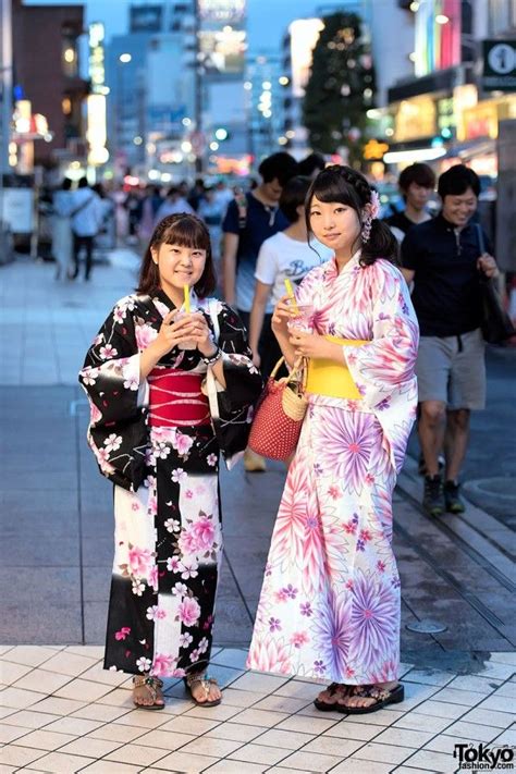 Japanese Yukata Pictures In Harajuku At Jingu Gaien Fireworks Festival