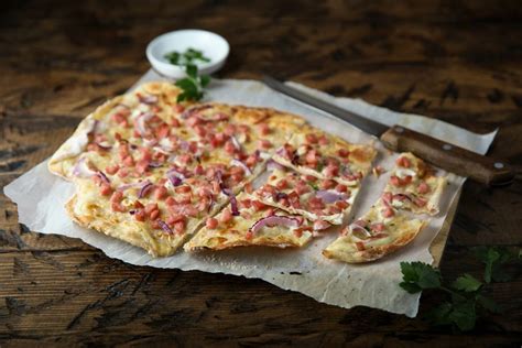 Flammkuchen Klassisch Original Rezept Zum Selber Machen