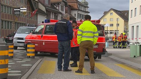 Gossau Sg Verkehrsunfall Fordert Todesopfer Youtube