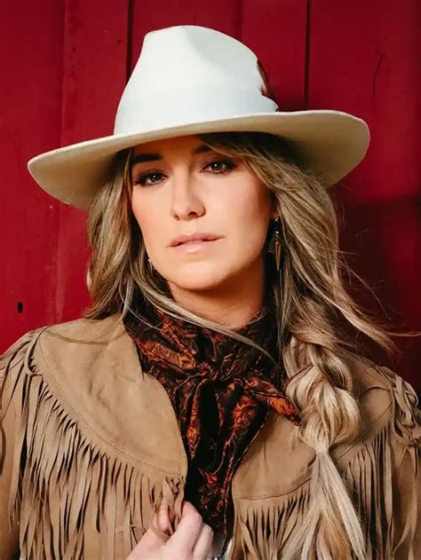 Country Musician Lainey Wilson Turns Heads In A Sparkly New Years