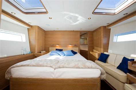 Bluewater - Yacht Charter, Yachts for Sale, Crew Placement, Crew Training, Yacht Management