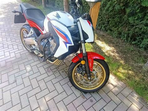 Купить б у Honda CB F инжектор передач в Москве белый naked bike года по цене