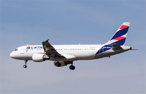 Pr Mhm Airbus A Latam Airlines Blog Do Spotter