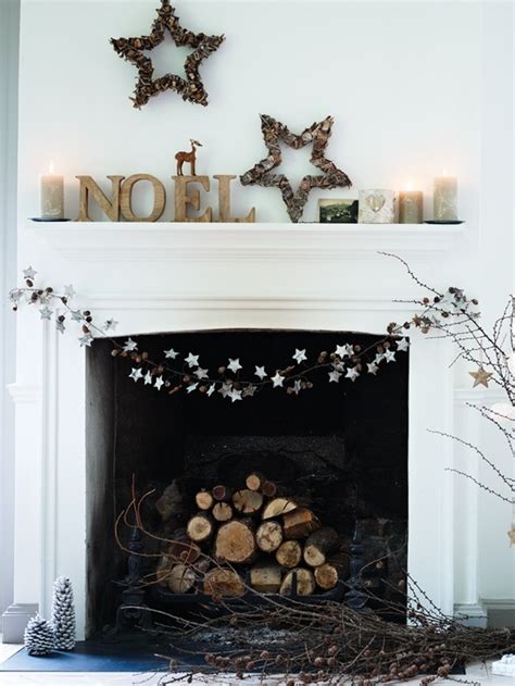 31 Minimalist Christmas Décor Ideas - DigsDigs