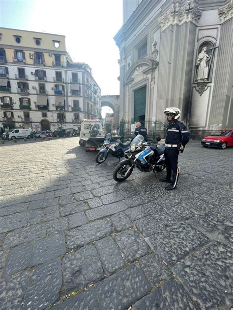 Napoli Alto Impatto Nel Quartiere Sanit