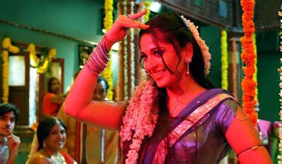 HQ Collections Vedam Movie Anushka Shetty S Hot Stills
