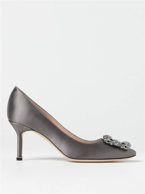 Manolo Blahnik Hangisi Pumps In Satin With Jewel Buckle Grey