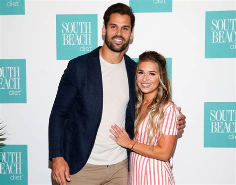 Jessie James Decker Shares Nude Photo Of Husband Eric Decker Us Weekly