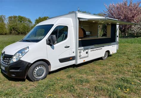 Camion Renault Pizza Mobile Ecomag France