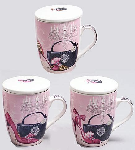 Кружка-заварник "Жіночий гардероб" 380мл з керамічним ситом | Mugs ...