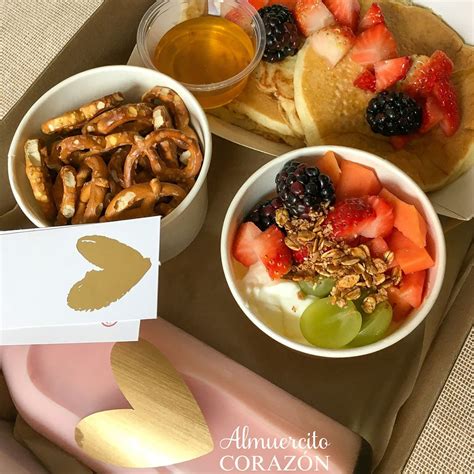 Hot Cakes Box Almuercito Coraz N