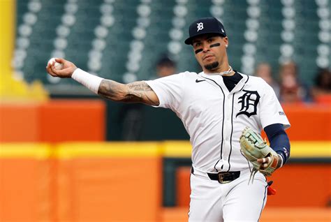 Detroit Tigers Wont Bench Shortstop Javier Báez A J Hinch Hes