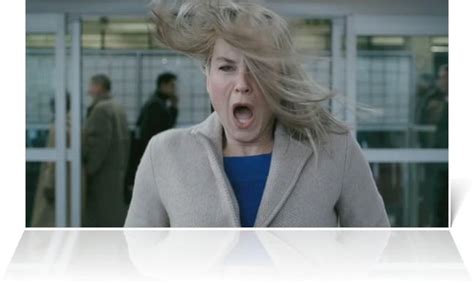 Naked Renée Zellweger in New in Town