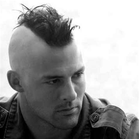 40 Cortes De Cabelo Moicano Masculino Disfarçado Punk E Outros