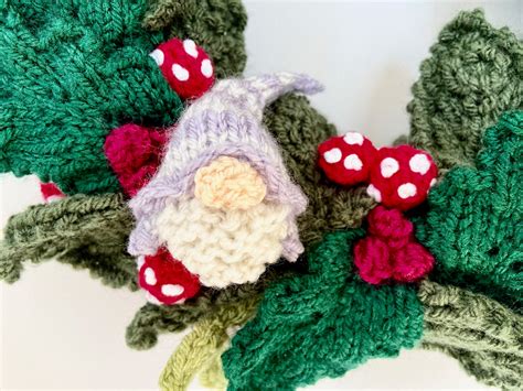 Gonk Gnome Christmas Wreath Knitting Pattern Etsy Uk