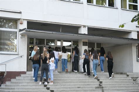 Fond za mlade talente raspisuje konkurs za dodelu nagrada učenicima