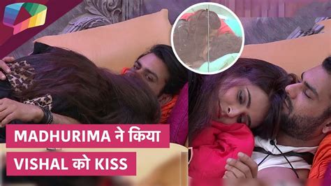 Madhurima और Vishal का Pyaar हुआ Kiss और Hug Bigg Boss Update Youtube