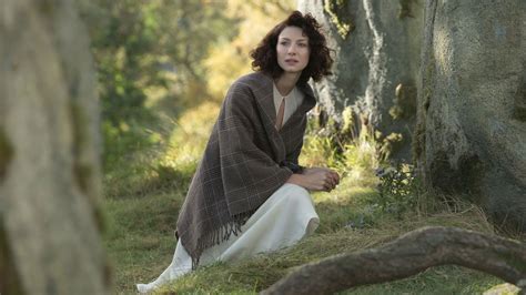 Sassenach Outlander S01e01 Tvmaze