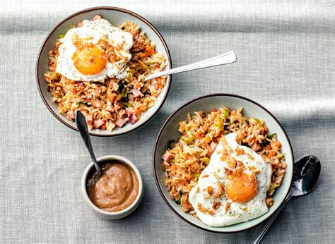 Oosterse Nasi Met Uitjes Recept Allerhande Albert Heijn Belgi