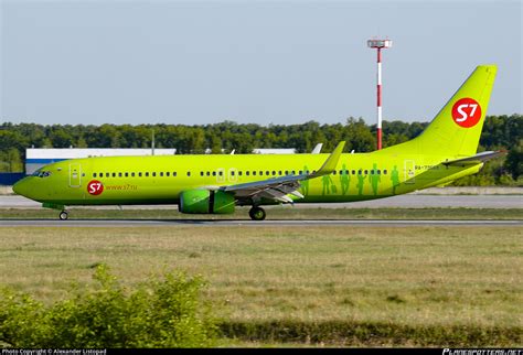 RA 73668 S7 Siberia Airlines Boeing 737 8LP WL Photo By Alexander