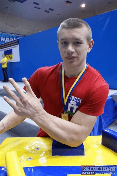 Does Oleg Zhokh Have The Lowest Brachioradialis Insertion Ever R