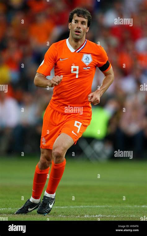 Ruud Van Nistelrooy Holland Real Hi Res Stock Photography And Images