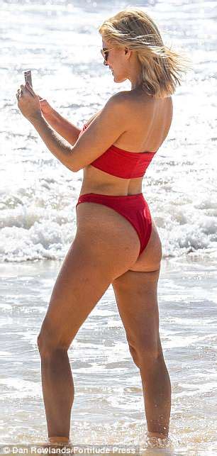 Ashley James Sets Pulses Racing In Skimpy Scarlet Bikini In Ibiza Daily Mail Online